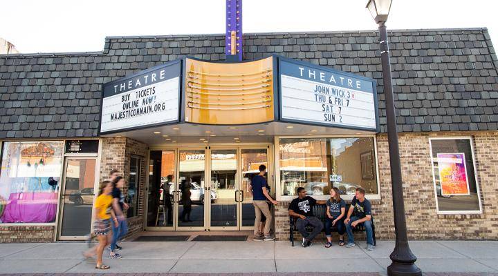 Majestic Theatre in downtown Wayne