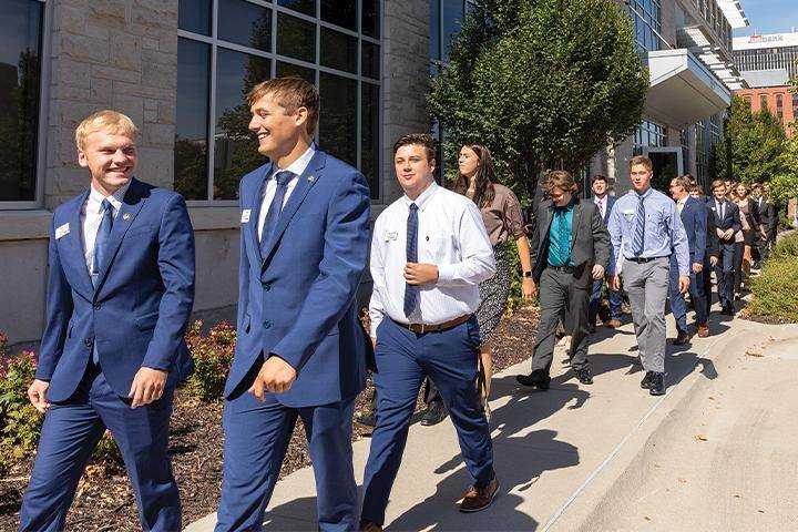 A group of Career Scholars students visit the Lincoln