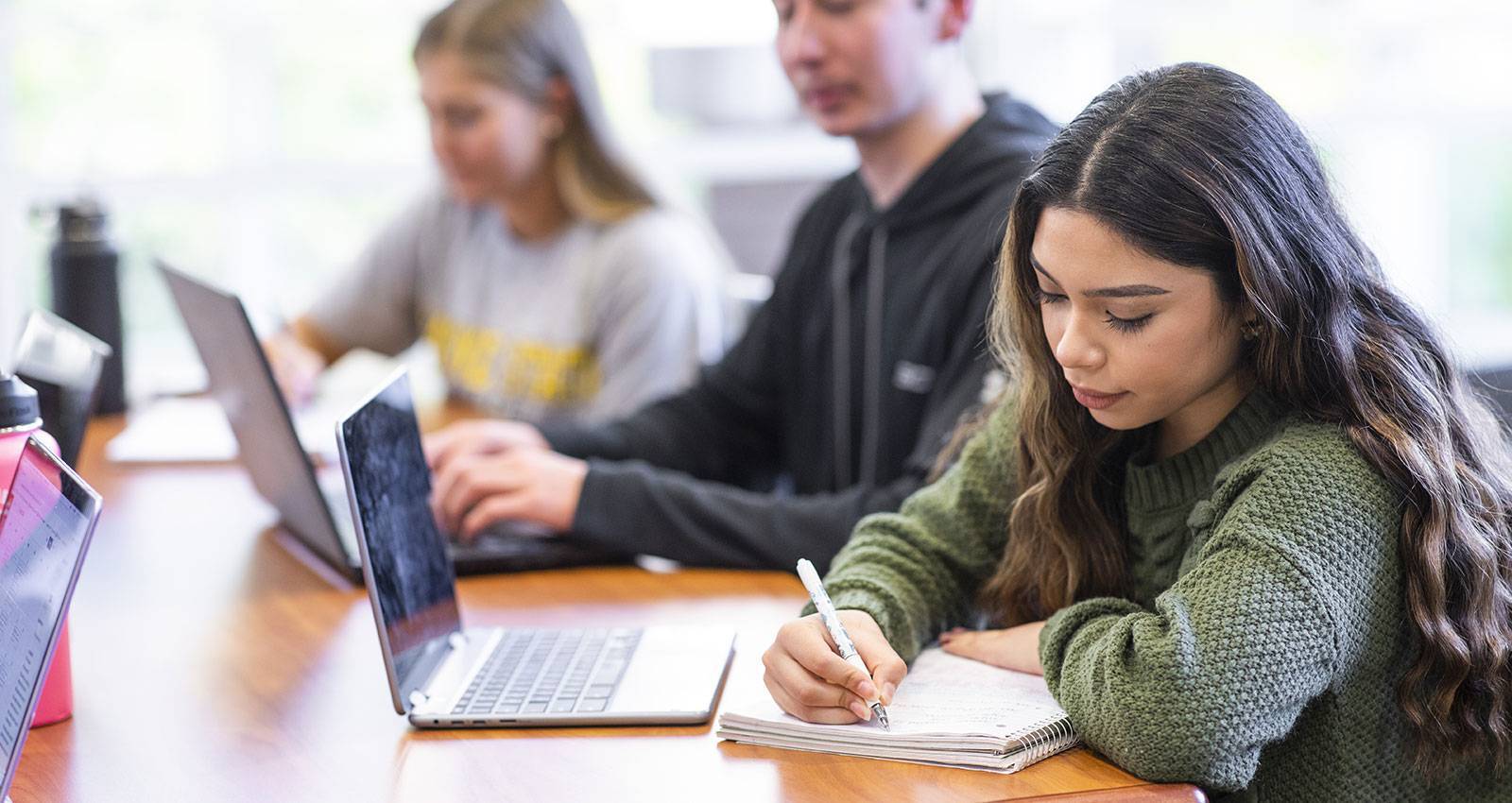 A group of WSC student studying in the library.